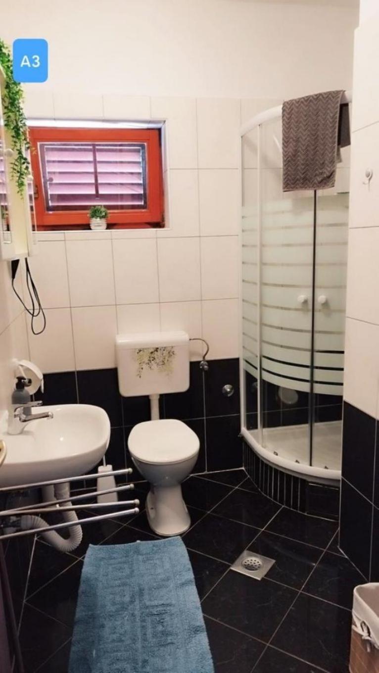 ולי ראט Apartments Josef מראה חיצוני תמונה